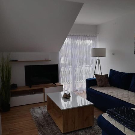 Apartman Giovanni Aranđelovac Exteriér fotografie