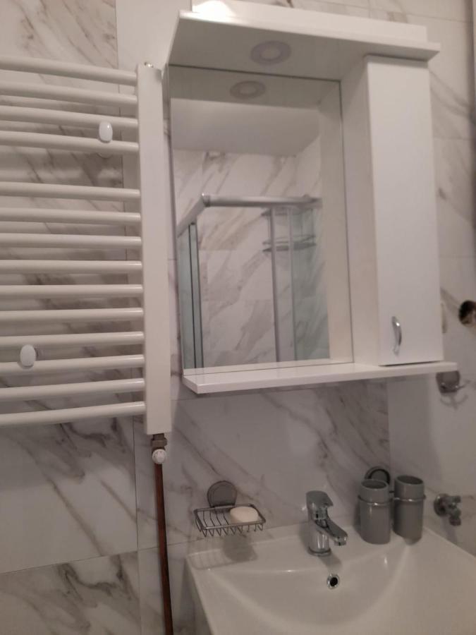 Apartman Giovanni Aranđelovac Exteriér fotografie