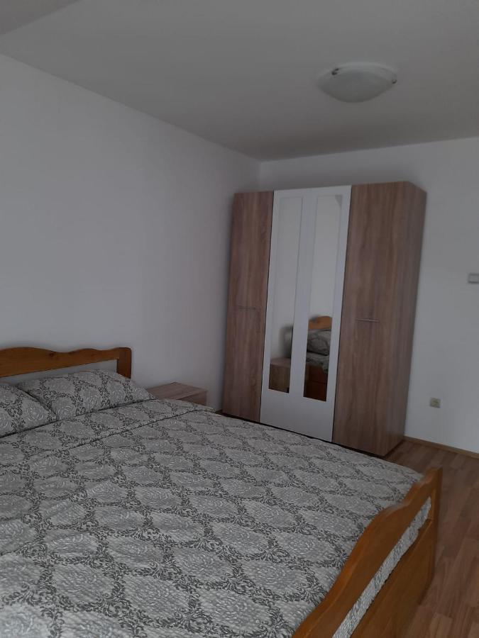 Apartman Giovanni Aranđelovac Exteriér fotografie